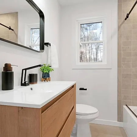 New Paltz Zen Wellness Cabin W/ Hot Tub Exterior photo